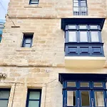 Entire Historical Palacinho De Sao Antonio