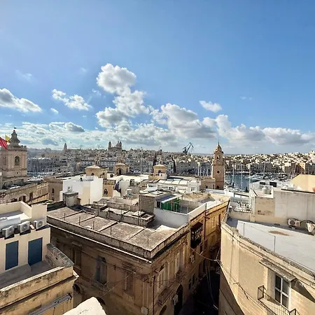 Entire Historical Palacinho De Sao Antonio *