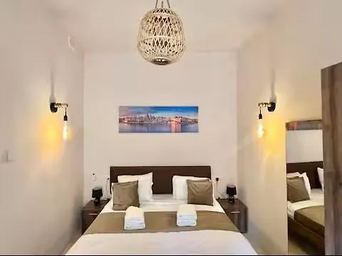 Entire Historical Palacinho De Sao Antonio