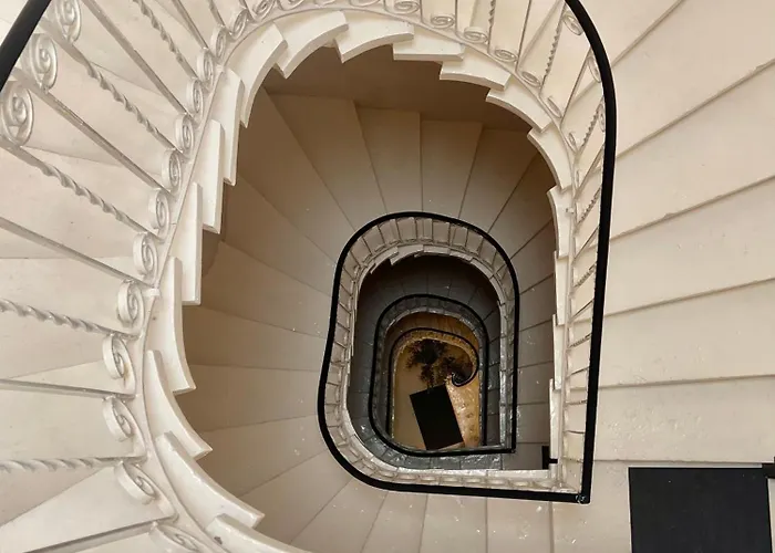 Entire Historical Palacinho De Sao Antonio Birgu