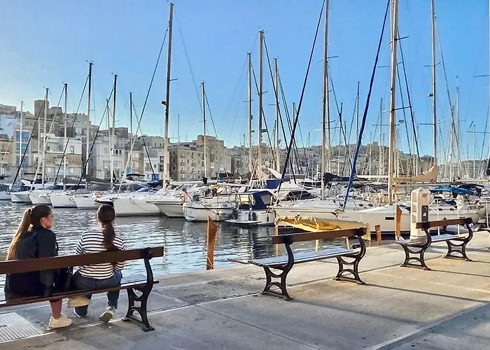 Entire Historical Palacinho De Sao Antonio Holiday home